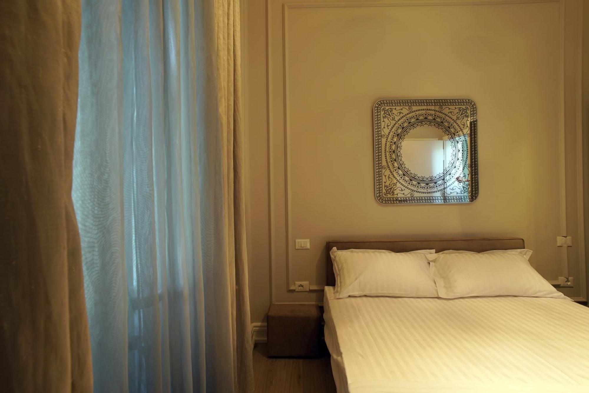 Padam Boutique Hotel Тирана Номер фото