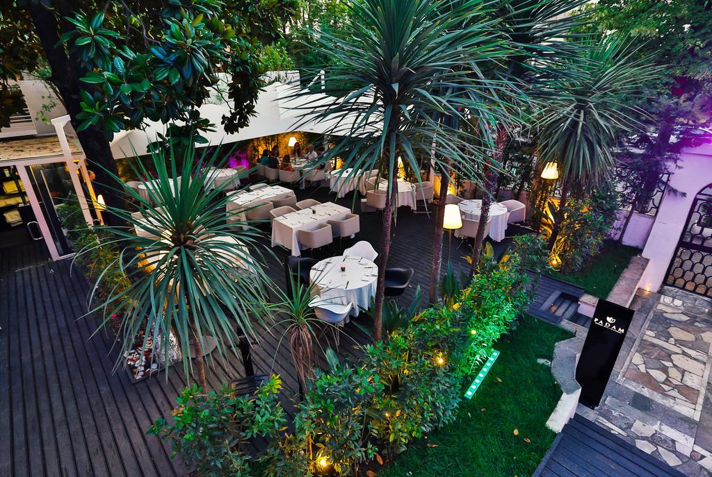 Padam Boutique Hotel Тирана Экстерьер фото