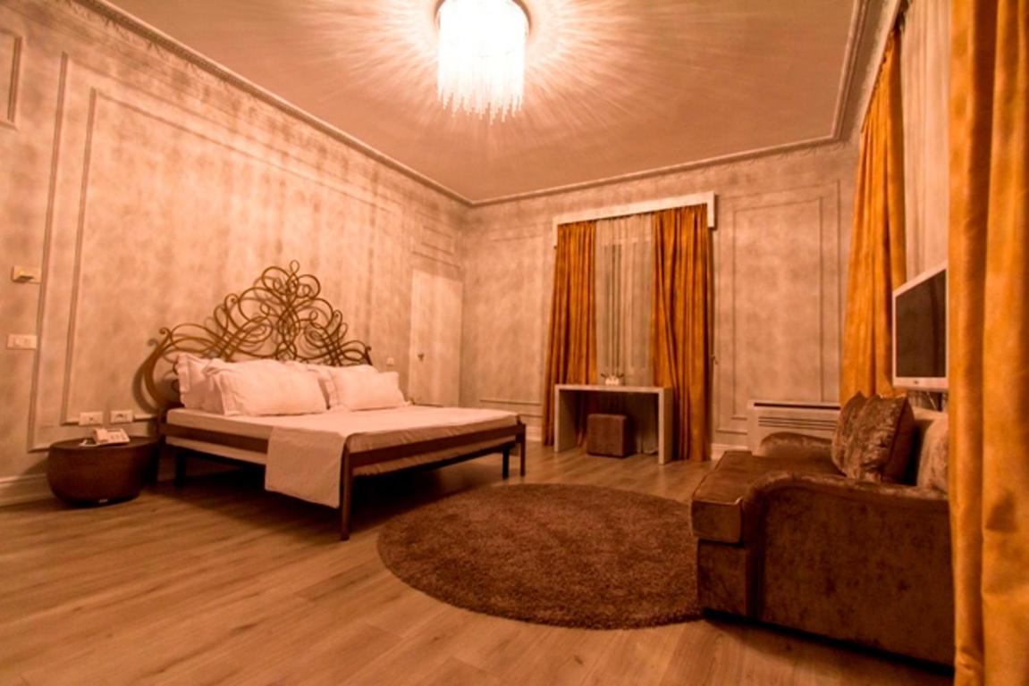 Padam Boutique Hotel Тирана Номер фото